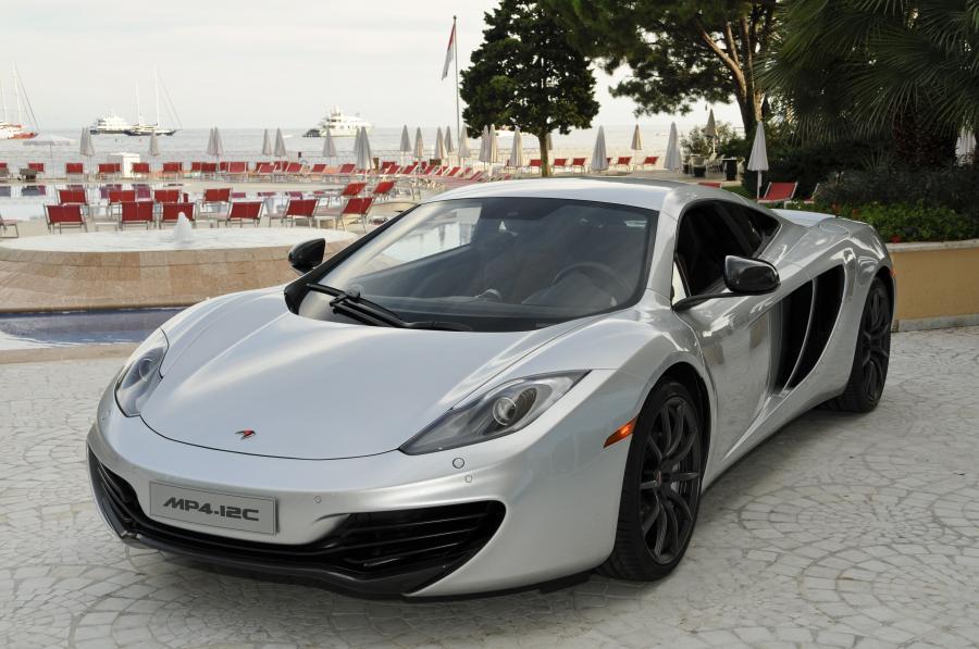  McLaren MP4-12C 2009 года  (фото 85 из 268)